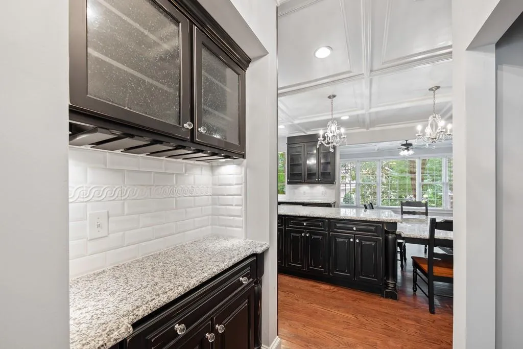 7590 S Spalding Lake Drive, Sandy Springs, Georgia 30350, 5 Bedrooms Bedrooms, ,4 BathroomsBathrooms,Residential,Sold,7590 S Spalding Lake Drive,6591308