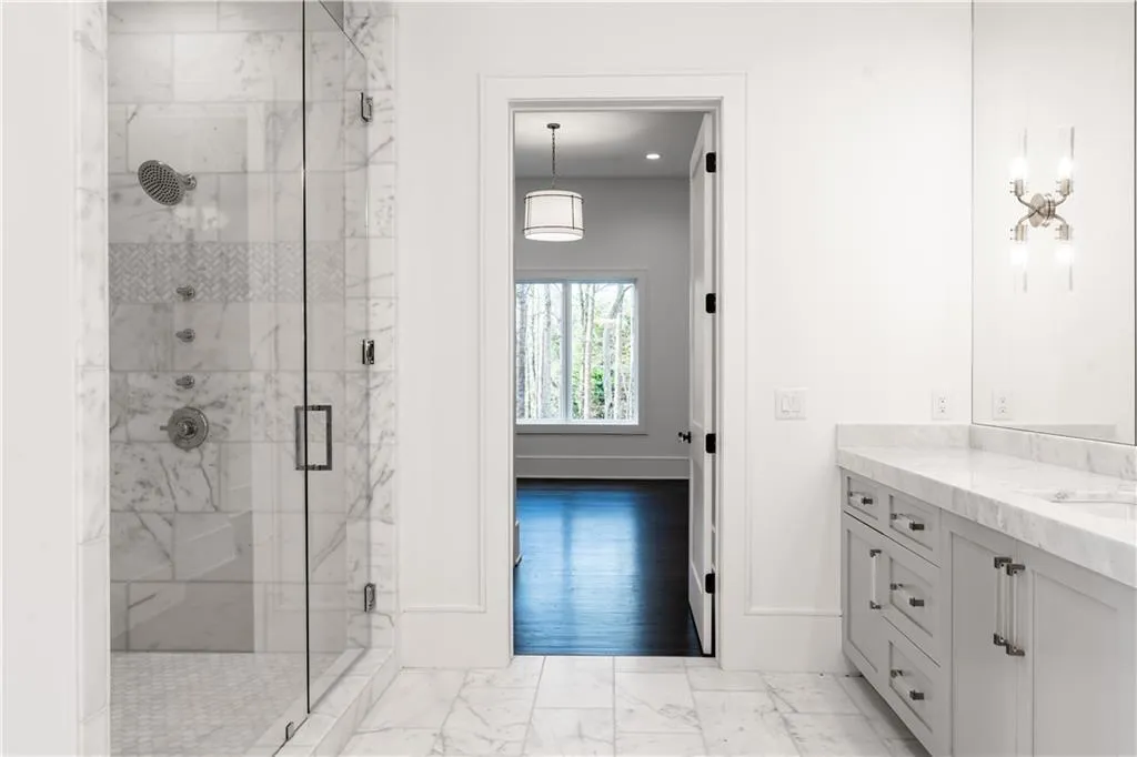 5211 Powers Ferry Road, Sandy Springs, Georgia 30327, 5 Bedrooms Bedrooms, ,6 BathroomsBathrooms,Residential,For Sale,5211 Powers Ferry Road,7579154