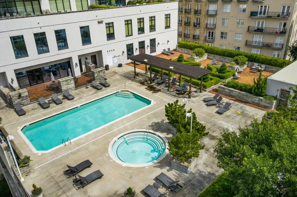 2255 Peachtree Road Unit 426, Atlanta, Georgia 30309, 1 Bedroom Bedrooms, ,1 BathroomBathrooms,Residential,For Sale,2255 Peachtree Road Unit 426,7655489