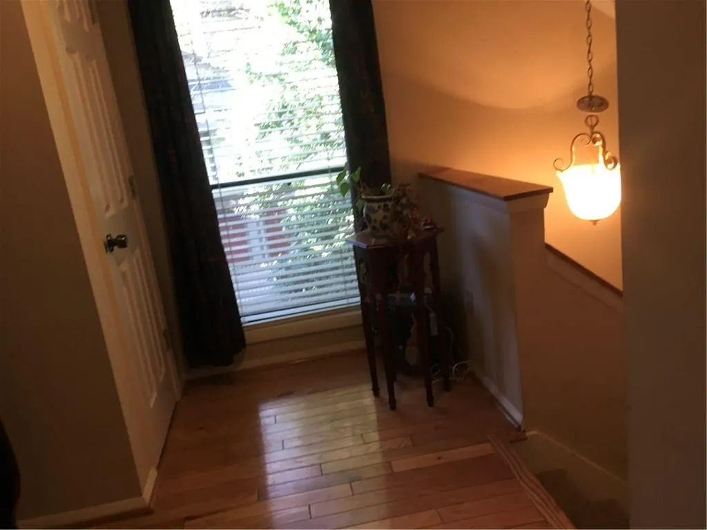 1104 Woodcliff Drive Unit 1104, Sandy Springs, Georgia 30350, 2 Bedrooms Bedrooms, ,2 BathroomsBathrooms,Residential,Sold,1104 Woodcliff Drive Unit 1104,5924638