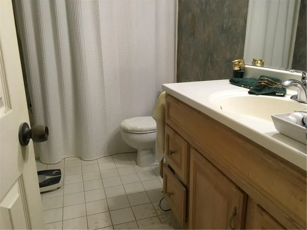 1104 Woodcliff Drive Unit 1104, Sandy Springs, Georgia 30350, 2 Bedrooms Bedrooms, ,2 BathroomsBathrooms,Residential,Sold,1104 Woodcliff Drive Unit 1104,5924638
