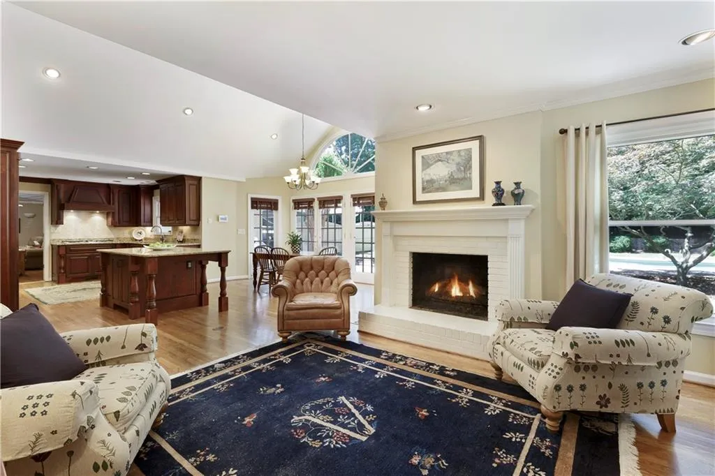 6344 Mountain Brook Way, Atlanta, Georgia 30328, 5 Bedrooms Bedrooms, ,4 BathroomsBathrooms,Residential,Sold,6344 Mountain Brook Way,6744439