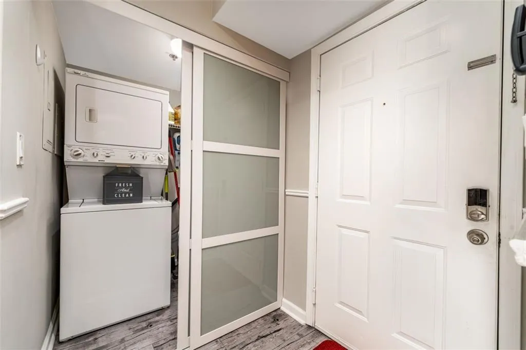 795 Hammond Drive Unit 1703, Atlanta, Georgia 30328, 1 Bedroom Bedrooms, ,1 BathroomBathrooms,Residential,Sold,795 Hammond Drive Unit 1703,7132715