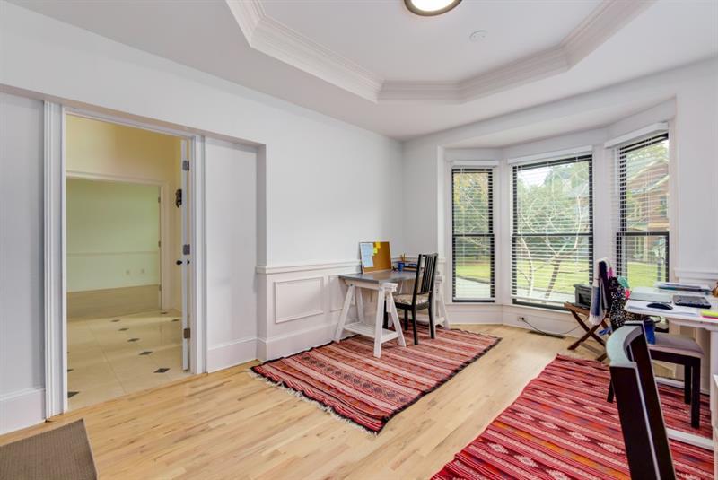 4580 Windsor Gate Court, Atlanta, Georgia 30342, 6 Bedrooms Bedrooms, ,4 BathroomsBathrooms,Residential,Sold,4580 Windsor Gate Court,7321365