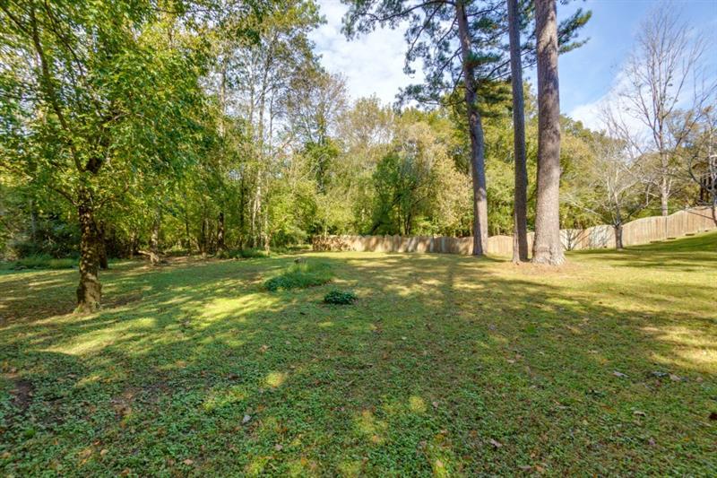4580 Windsor Gate Court, Atlanta, Georgia 30342, 6 Bedrooms Bedrooms, ,4 BathroomsBathrooms,Residential,Sold,4580 Windsor Gate Court,7321365