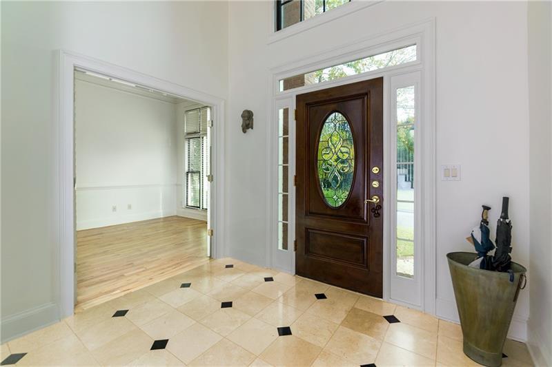 4580 Windsor Gate Court, Atlanta, Georgia 30342, 6 Bedrooms Bedrooms, ,4 BathroomsBathrooms,Residential,Sold,4580 Windsor Gate Court,7321365