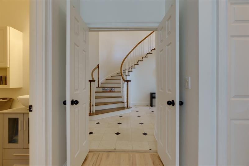French door from the kitchen to the foyer