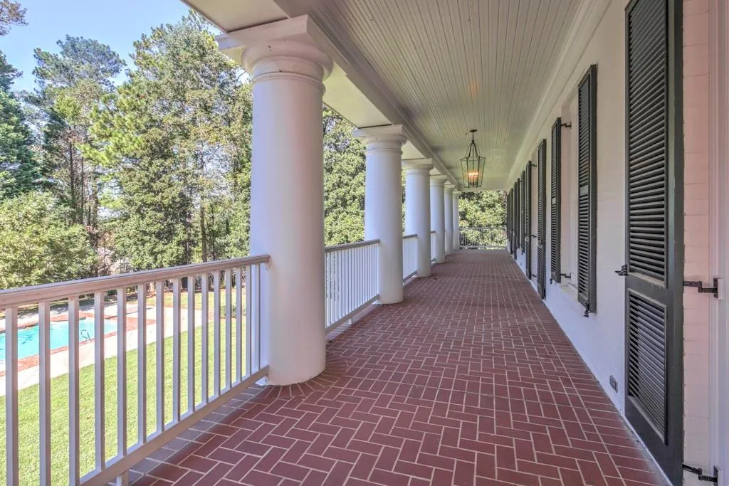 7380 Wildercliff Drive, Sandy Springs, Georgia 30328, 6 Bedrooms Bedrooms, ,8 BathroomsBathrooms,Residential,Sold,7380 Wildercliff Drive,5874358