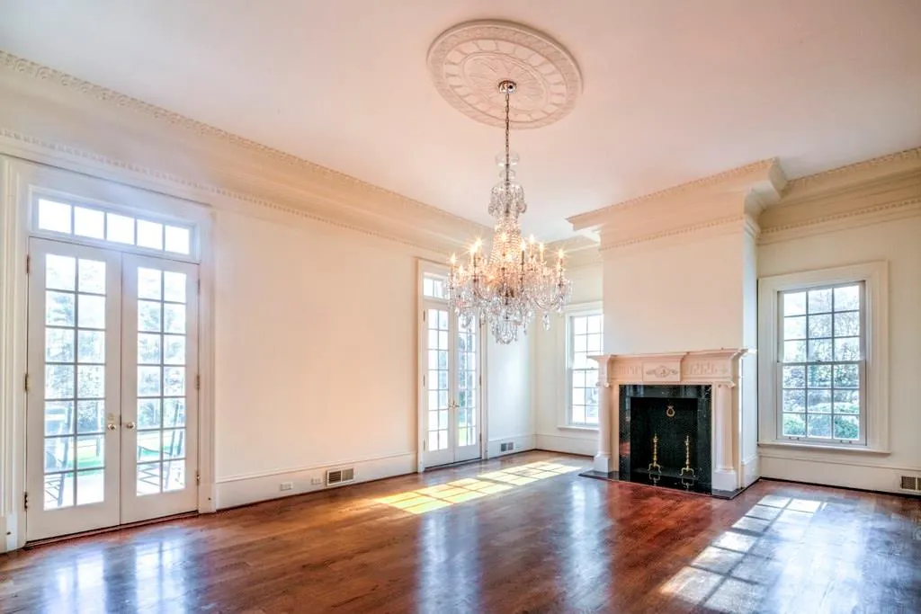 7380 Wildercliff Drive, Sandy Springs, Georgia 30328, 6 Bedrooms Bedrooms, ,8 BathroomsBathrooms,Residential,Sold,7380 Wildercliff Drive,5874358