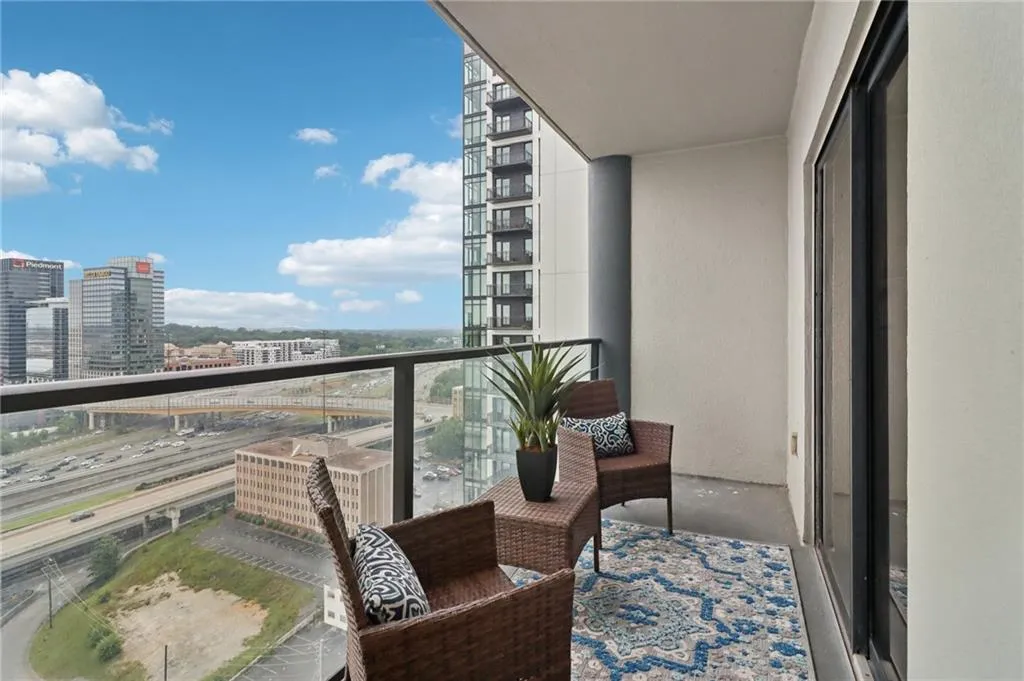Balcony featuring a city view