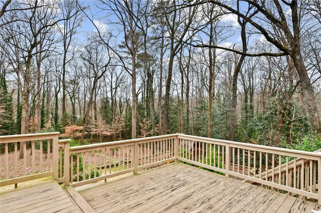 525 Forest Hills Drive, Atlanta, Georgia 30342, 6 Bedrooms Bedrooms, ,5 BathroomsBathrooms,Residential,Sold,525 Forest Hills Drive,6983709