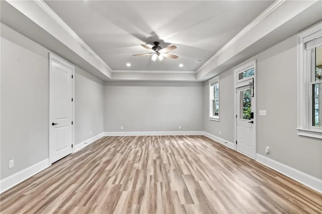 525 Forest Hills Drive, Atlanta, Georgia 30342, 6 Bedrooms Bedrooms, ,5 BathroomsBathrooms,Residential,Sold,525 Forest Hills Drive,6983709