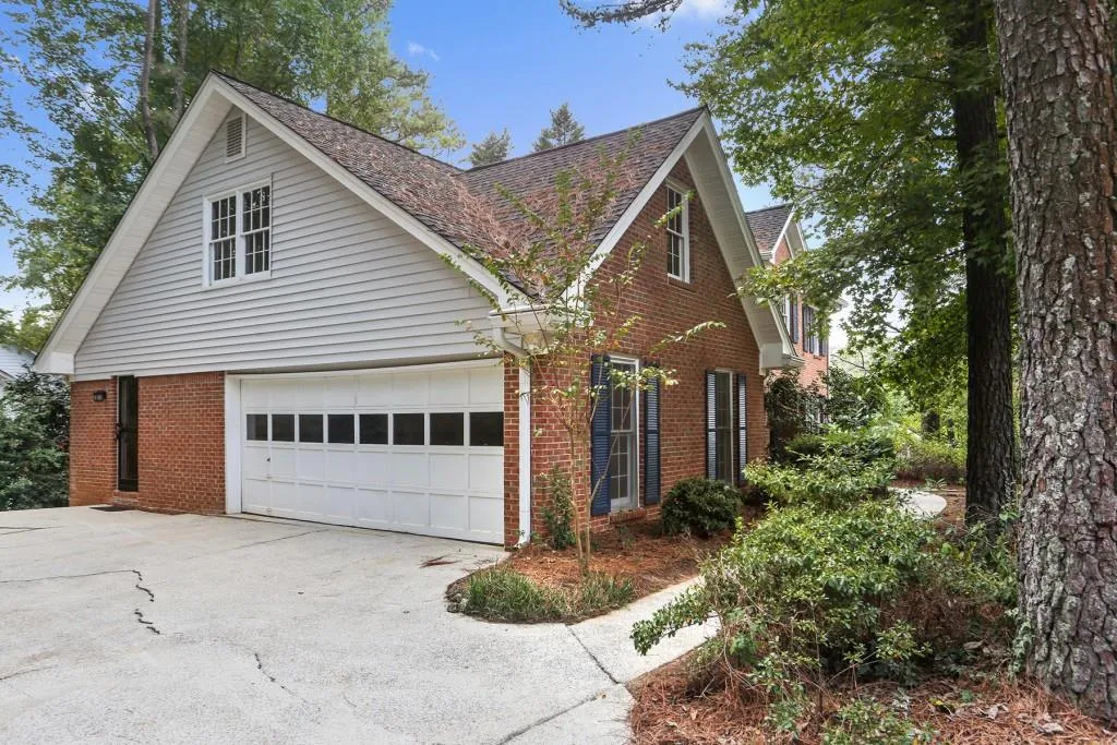 5 Messina Way, Sandy Springs, Georgia 30328, 5 Bedrooms Bedrooms, ,2 BathroomsBathrooms,Residential,Sold,5 Messina Way,6083561