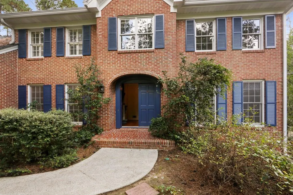 5 Messina Way, Sandy Springs, Georgia 30328, 5 Bedrooms Bedrooms, ,2 BathroomsBathrooms,Residential,Sold,5 Messina Way,6083561