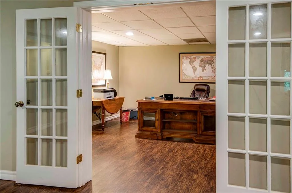 8865 Buckhorn, Sandy Springs, Georgia 30350, 4 Bedrooms Bedrooms, ,3 BathroomsBathrooms,Residential,Sold,8865 Buckhorn,5720726