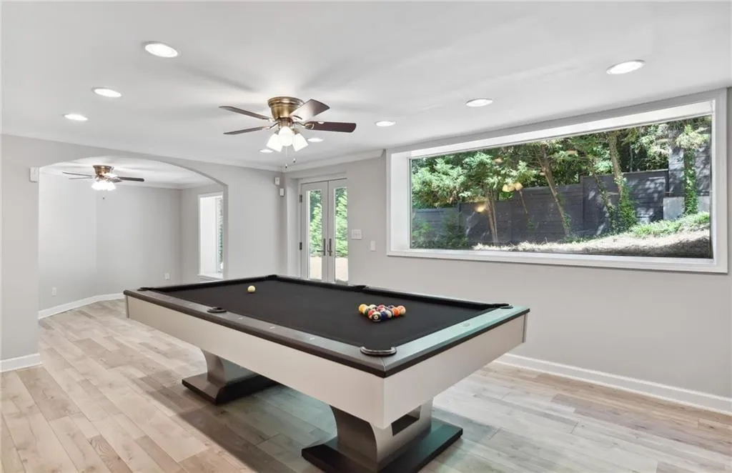 4624 Meadow Valley Drive, Atlanta, Georgia 30342, 6 Bedrooms Bedrooms, ,5 BathroomsBathrooms,Residential,Sold,4624 Meadow Valley Drive,7170227