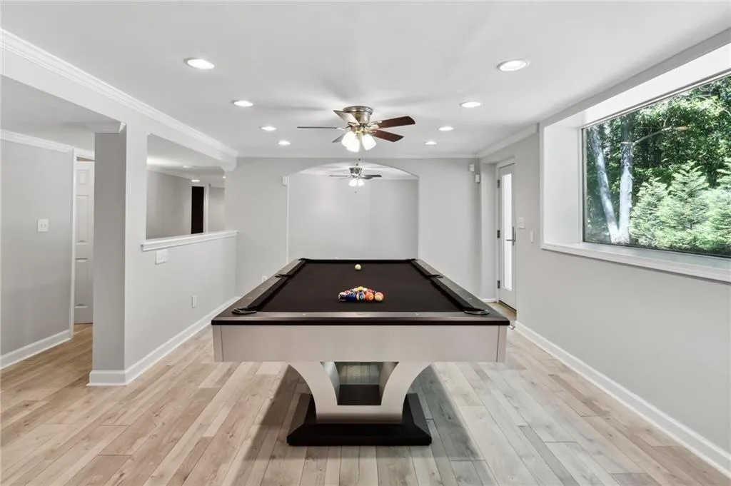 4624 Meadow Valley Drive, Atlanta, Georgia 30342, 6 Bedrooms Bedrooms, ,5 BathroomsBathrooms,Residential,Sold,4624 Meadow Valley Drive,7170227