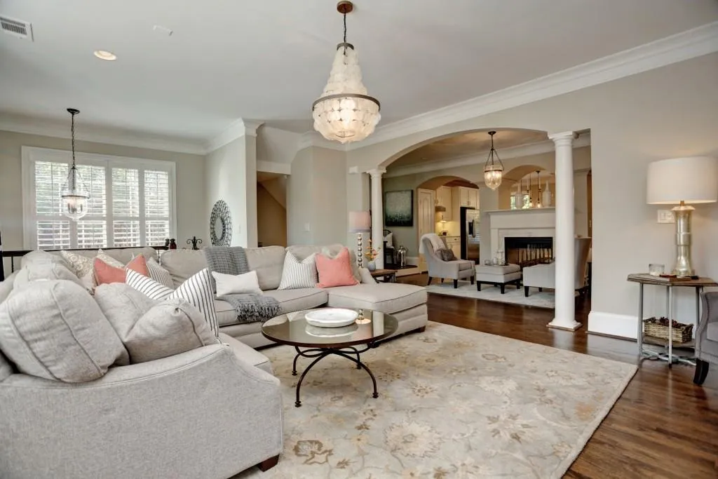 2752 Durham Drive Ne Unit 2752, Brookhaven, Georgia 30319, 4 Bedrooms Bedrooms, ,3 BathroomsBathrooms,Residential,Sold,2752 Durham Drive Ne Unit 2752,5822569