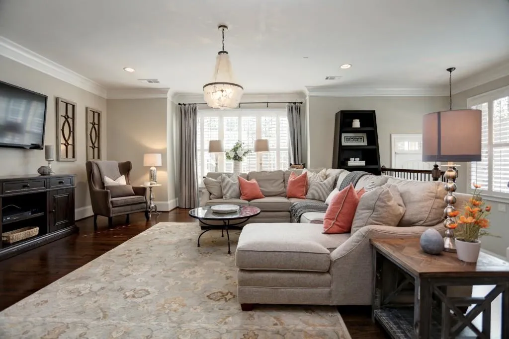 2752 Durham Drive Ne Unit 2752, Brookhaven, Georgia 30319, 4 Bedrooms Bedrooms, ,3 BathroomsBathrooms,Residential,Sold,2752 Durham Drive Ne Unit 2752,5822569