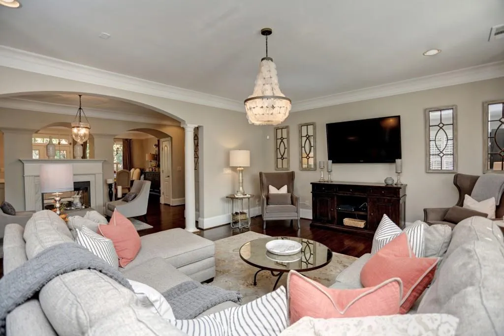 2752 Durham Drive Ne Unit 2752, Brookhaven, Georgia 30319, 4 Bedrooms Bedrooms, ,3 BathroomsBathrooms,Residential,Sold,2752 Durham Drive Ne Unit 2752,5822569