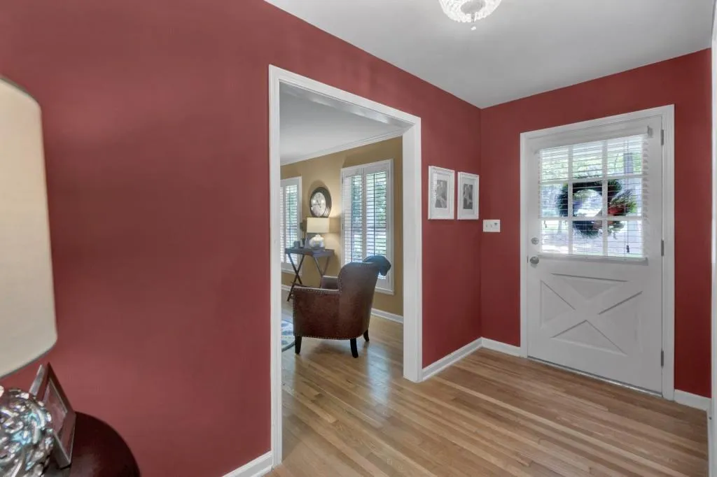 5790 Kayron Drive, Sandy Springs, Georgia 30328, 3 Bedrooms Bedrooms, ,2 BathroomsBathrooms,Residential,Sold,5790 Kayron Drive,5895398