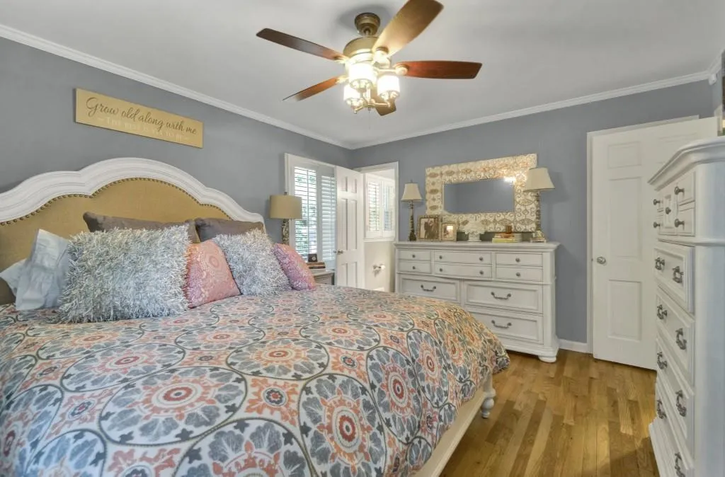 5790 Kayron Drive, Sandy Springs, Georgia 30328, 3 Bedrooms Bedrooms, ,2 BathroomsBathrooms,Residential,Sold,5790 Kayron Drive,5895398