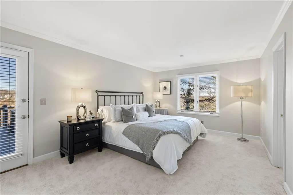 Main Level Guest Room