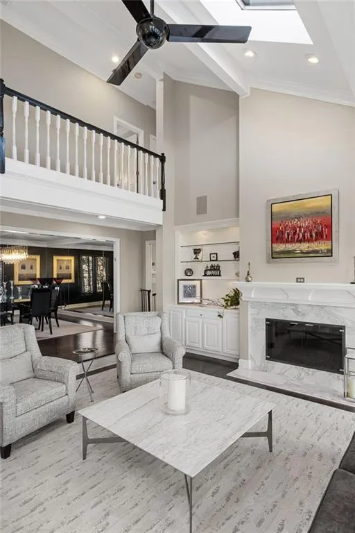 1095 Edgewater Drive, Sandy Springs, Georgia 30328, 5 Bedrooms Bedrooms, ,4 BathroomsBathrooms,Residential,Sold,1095 Edgewater Drive,7709720