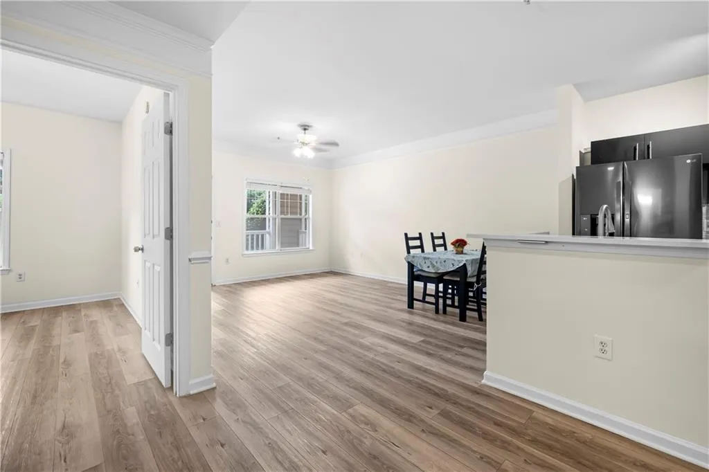 2700 Pine Tree Road Ne Unit 1015, Atlanta, Georgia 30324, 1 Bedroom Bedrooms, ,1 BathroomBathrooms,Residential,For Sale,2700 Pine Tree Road Ne Unit 1015,7560341