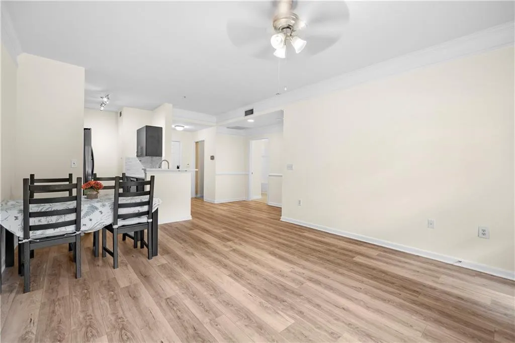 2700 Pine Tree Road Ne Unit 1015, Atlanta, Georgia 30324, 1 Bedroom Bedrooms, ,1 BathroomBathrooms,Residential,For Sale,2700 Pine Tree Road Ne Unit 1015,7560341