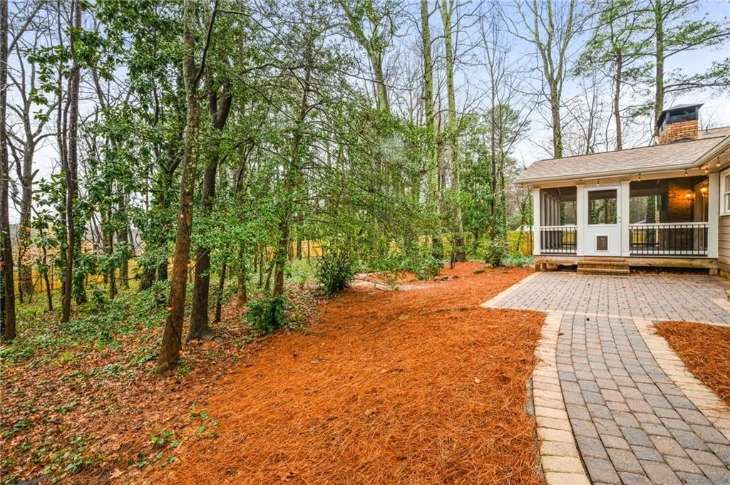 591 Dalrymple Road, Atlanta, Georgia 30328, 5 Bedrooms Bedrooms, ,3 BathroomsBathrooms,Residential,Sold,591 Dalrymple Road,7346561