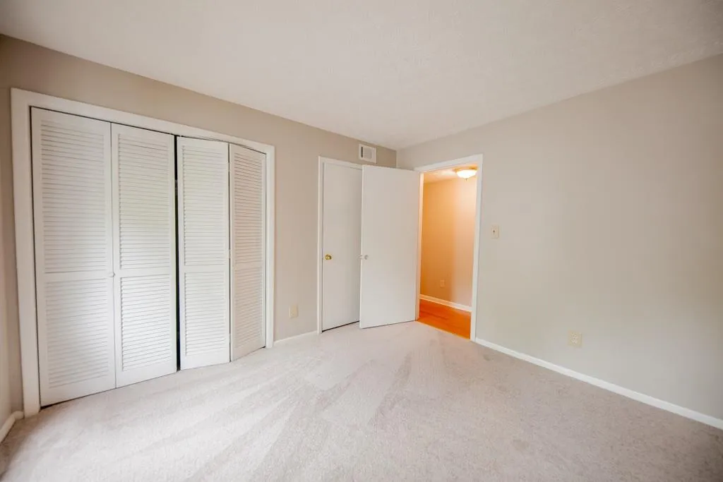 5147 Roswell Road Ne Unit 7, Atlanta, Georgia 30342, 2 Bedrooms Bedrooms, ,1 BathroomBathrooms,Residential,Sold,5147 Roswell Road Ne Unit 7,5830210