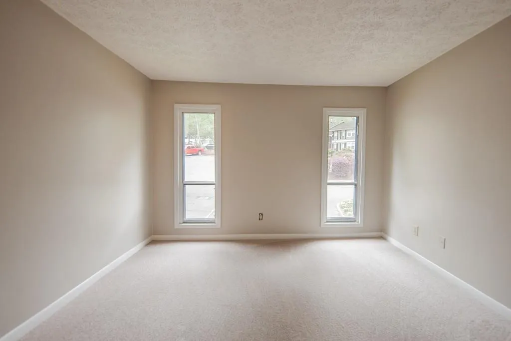 5147 Roswell Road Ne Unit 7, Atlanta, Georgia 30342, 2 Bedrooms Bedrooms, ,1 BathroomBathrooms,Residential,Sold,5147 Roswell Road Ne Unit 7,5830210