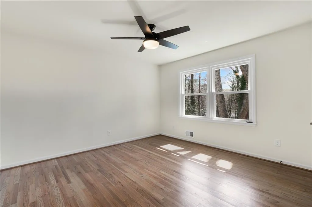 980 Winding Creek Trail, Sandy Springs, Georgia 30328, 6 Bedrooms Bedrooms, ,4 BathroomsBathrooms,Residential,Sold,980 Winding Creek Trail,7022733