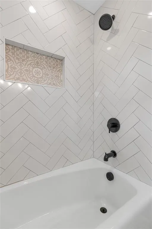 980 Winding Creek Trail, Sandy Springs, Georgia 30328, 6 Bedrooms Bedrooms, ,4 BathroomsBathrooms,Residential,Sold,980 Winding Creek Trail,7022733