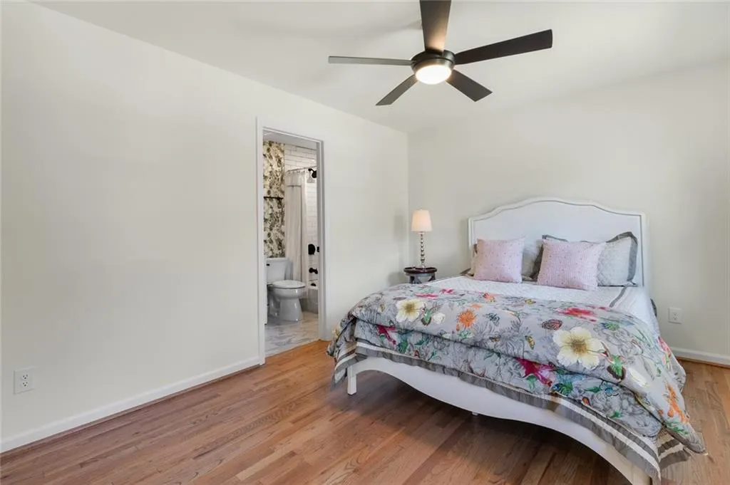 980 Winding Creek Trail, Sandy Springs, Georgia 30328, 6 Bedrooms Bedrooms, ,4 BathroomsBathrooms,Residential,Sold,980 Winding Creek Trail,7022733