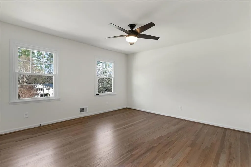 980 Winding Creek Trail, Sandy Springs, Georgia 30328, 6 Bedrooms Bedrooms, ,4 BathroomsBathrooms,Residential,Sold,980 Winding Creek Trail,7022733