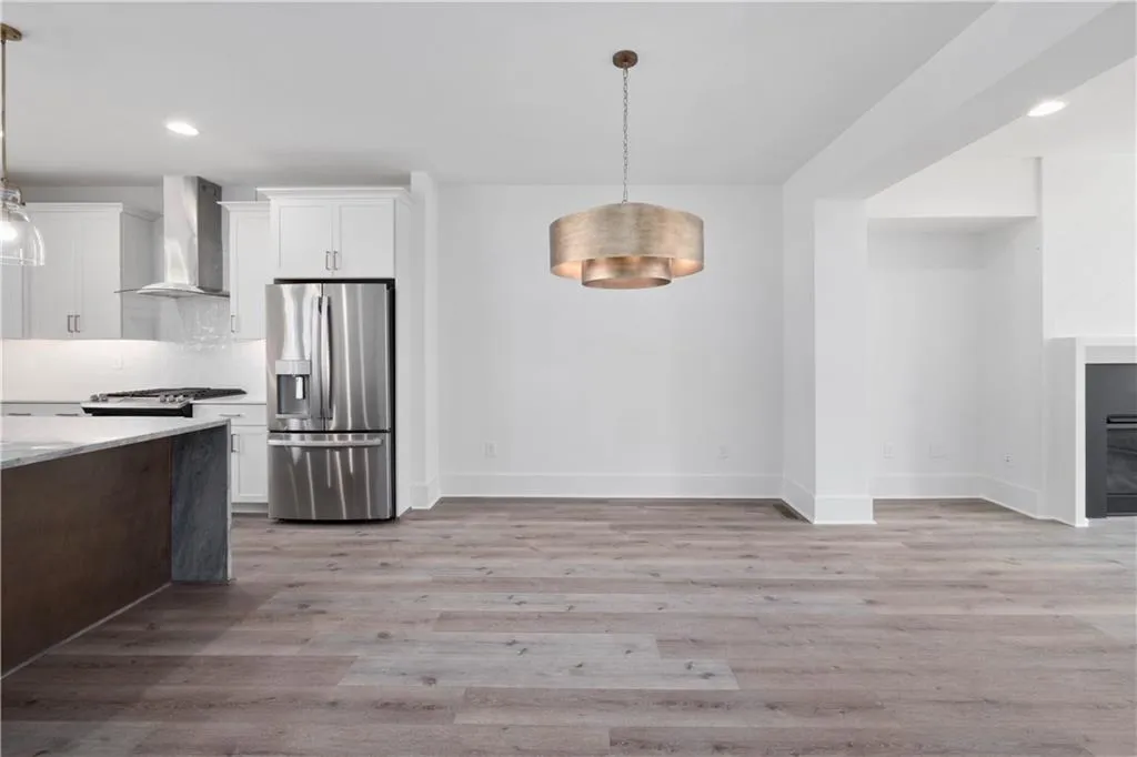 5862 Westin Road Unit 10, Atlanta, Georgia 30328, 3 Bedrooms Bedrooms, ,3 BathroomsBathrooms,Residential,Sold,5862 Westin Road Unit 10,6909101