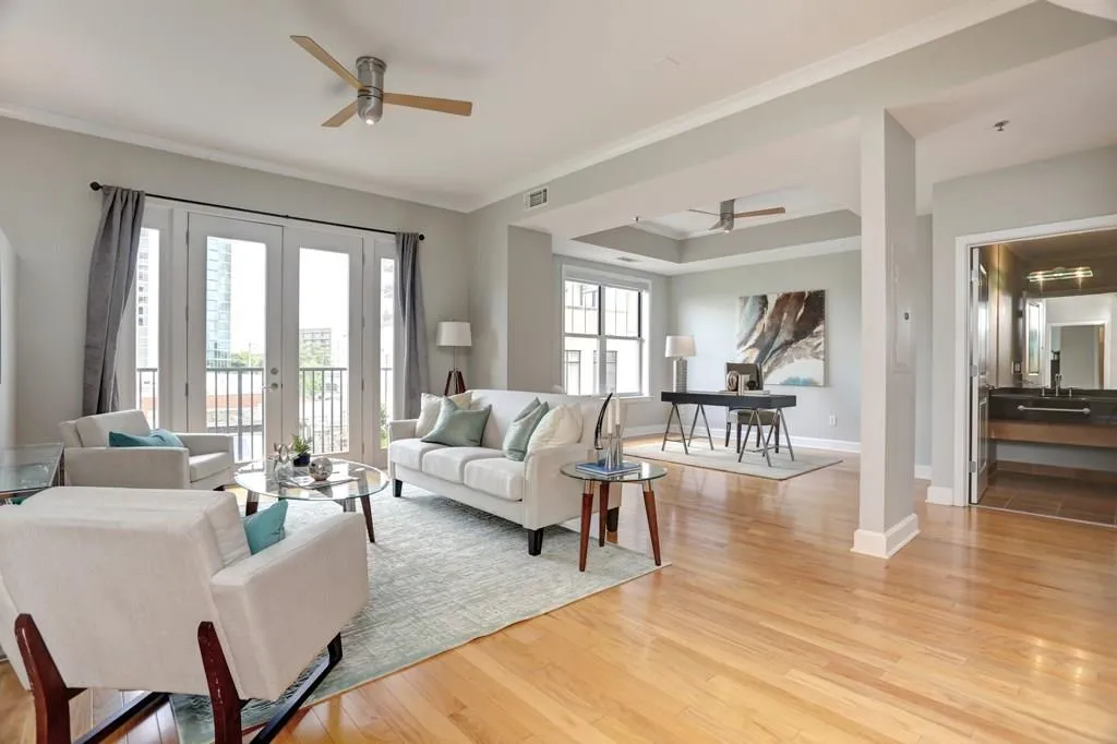 2255 Peachtree Road Ne Unit 629, Atlanta, Georgia 30309, 2 Bedrooms Bedrooms, ,2 BathroomsBathrooms,Residential,Sold,2255 Peachtree Road Ne Unit 629,6002811