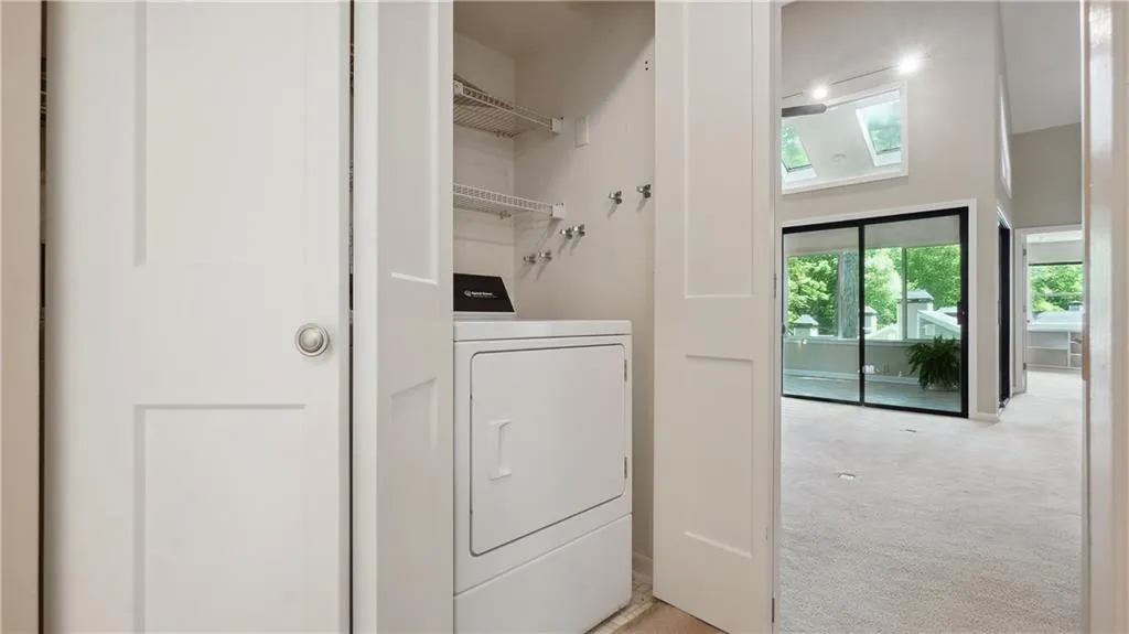 29 Dunwoody Springs Drive, Sandy Springs, Georgia 30328, 2 Bedrooms Bedrooms, ,2 BathroomsBathrooms,Residential,Sold,29 Dunwoody Springs Drive,7204589