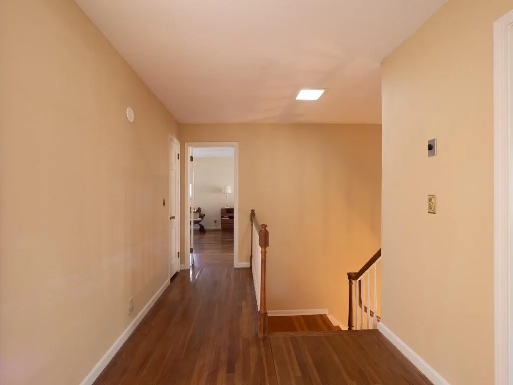 230 N Mill Road, Atlanta, Georgia 30328, 4 Bedrooms Bedrooms, ,3 BathroomsBathrooms,Residential,Sold,230 N Mill Road,6862991