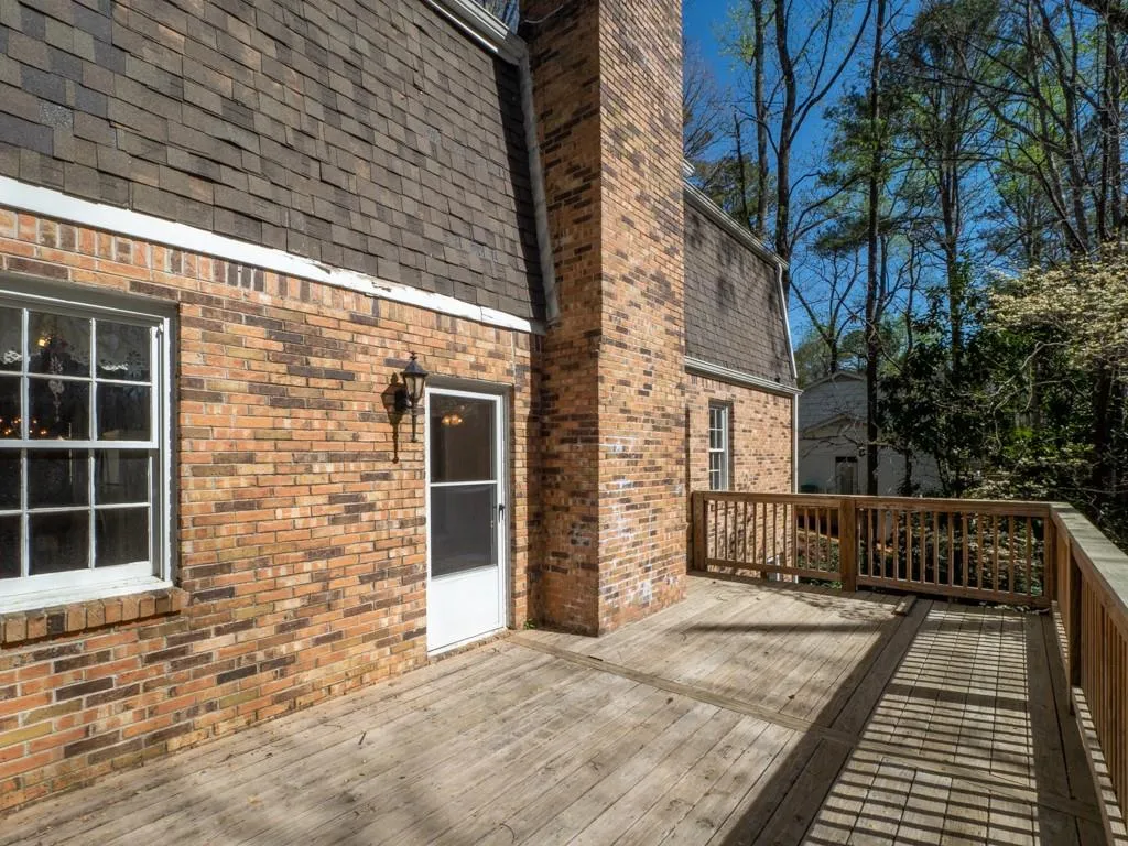 230 N Mill Road, Atlanta, Georgia 30328, 4 Bedrooms Bedrooms, ,3 BathroomsBathrooms,Residential,Sold,230 N Mill Road,6862991