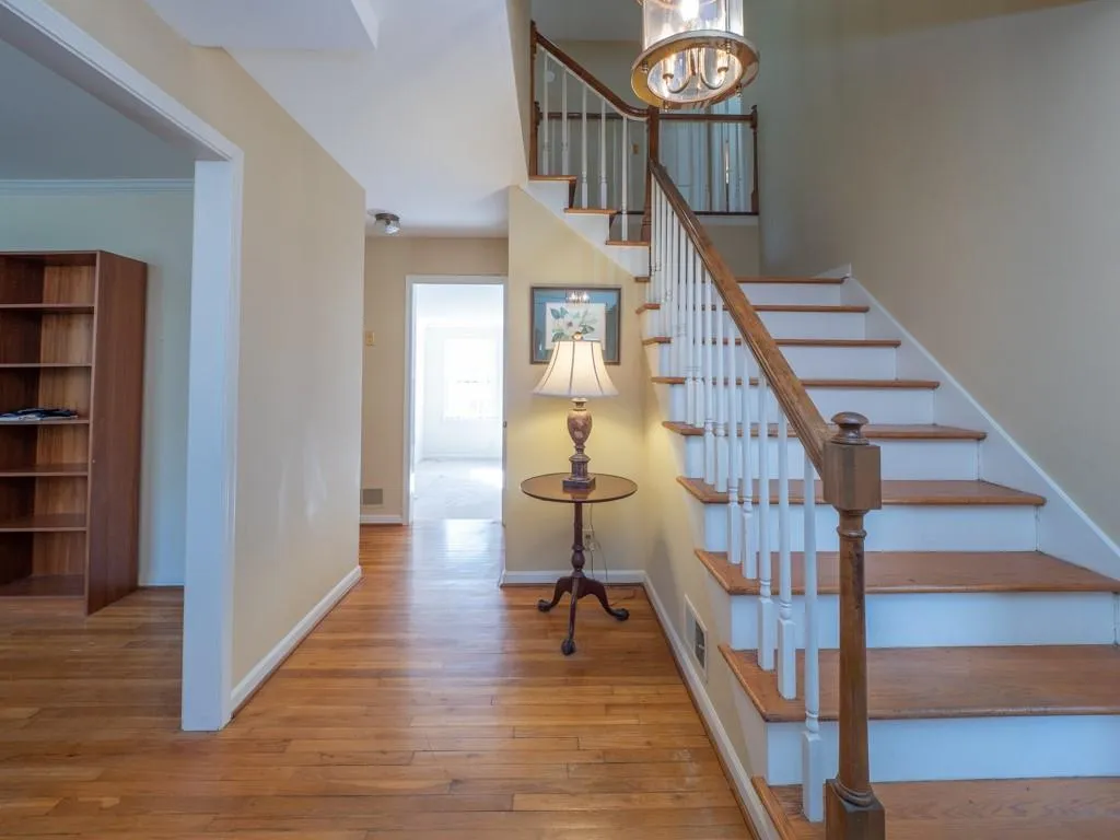 230 N Mill Road, Atlanta, Georgia 30328, 4 Bedrooms Bedrooms, ,3 BathroomsBathrooms,Residential,Sold,230 N Mill Road,6862991