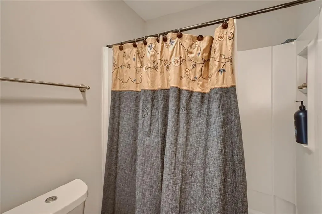 3002 Wingate Way, Sandy Springs, Georgia 30350, 1 Bedroom Bedrooms, ,1 BathroomBathrooms,Residential,Sold,3002 Wingate Way,7000247