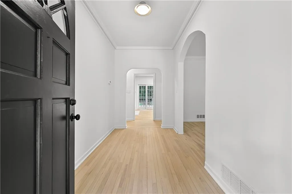 2698 Collier Drive Nw, Atlanta, Georgia 30318, 4 Bedrooms Bedrooms, ,3 BathroomsBathrooms,Residential,For Sale,2698 Collier Drive Nw,7631709