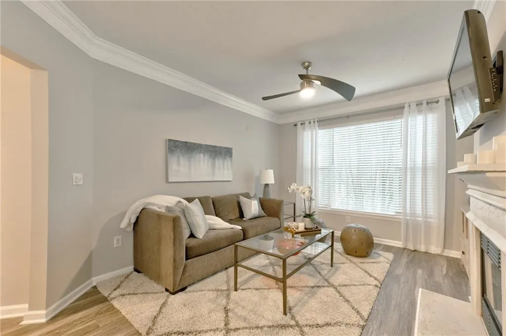 5559 Glenridge Drive Unit 1301, Sandy Springs, Georgia 30342, 2 Bedrooms Bedrooms, ,1 BathroomBathrooms,Residential,Sold,5559 Glenridge Drive Unit 1301,7177036