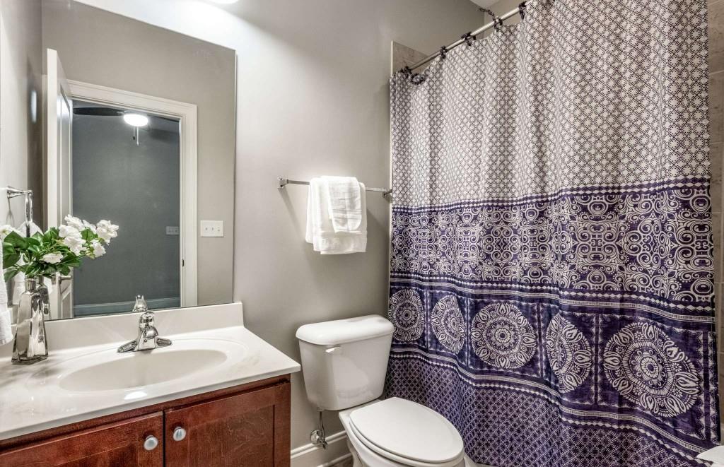 815 Perennial Drive, Sandy Springs, Georgia 30328, 3 Bedrooms Bedrooms, ,3 BathroomsBathrooms,Residential,Sold,815 Perennial Drive,7344893