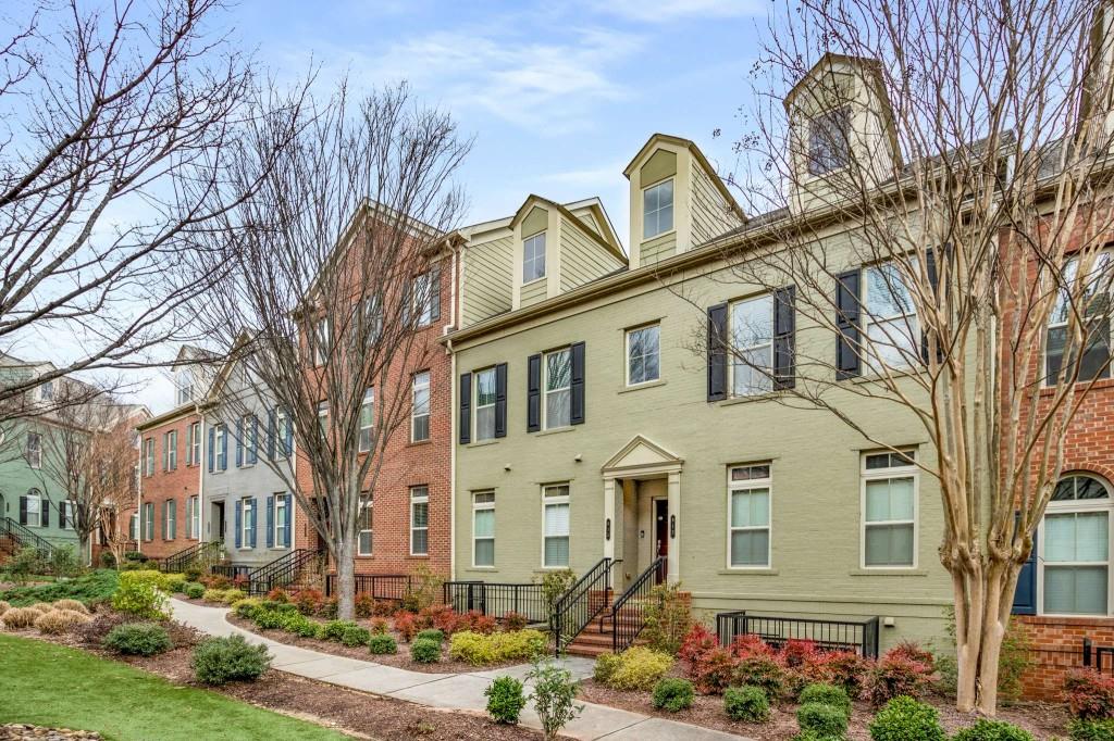 815 Perennial Drive, Sandy Springs, Georgia 30328, 3 Bedrooms Bedrooms, ,3 BathroomsBathrooms,Residential,Sold,815 Perennial Drive,7344893