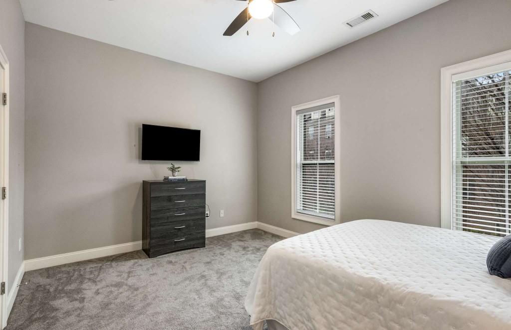815 Perennial Drive, Sandy Springs, Georgia 30328, 3 Bedrooms Bedrooms, ,3 BathroomsBathrooms,Residential,Sold,815 Perennial Drive,7344893