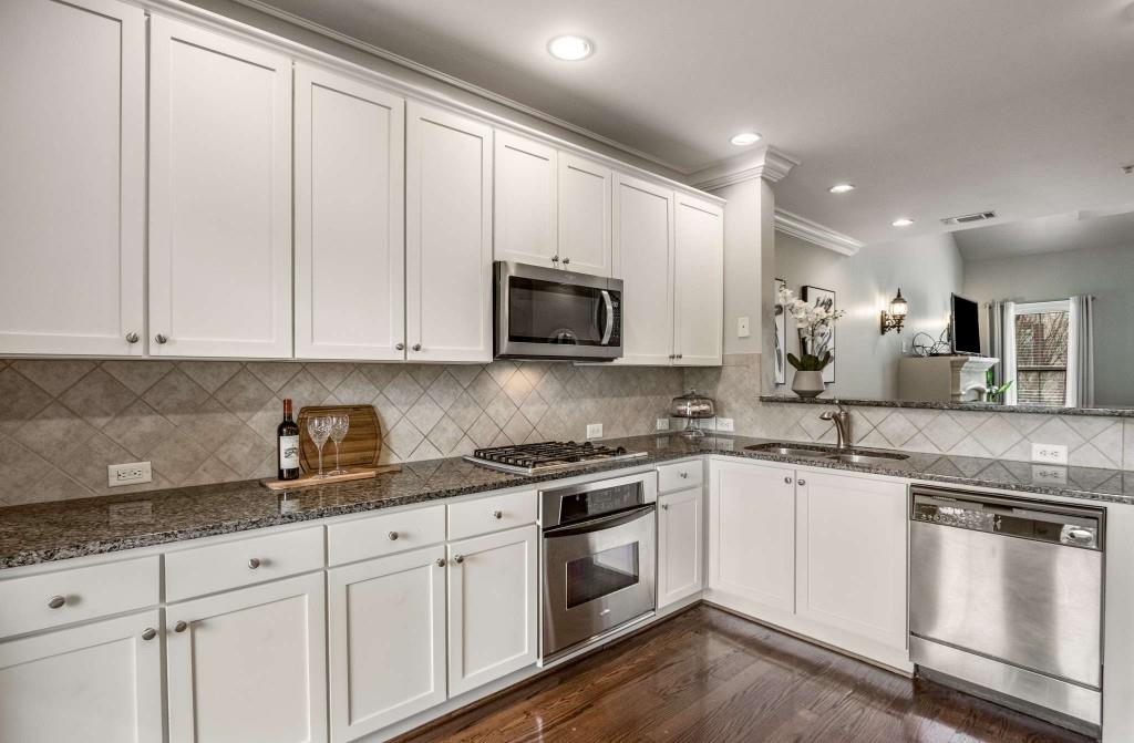 815 Perennial Drive, Sandy Springs, Georgia 30328, 3 Bedrooms Bedrooms, ,3 BathroomsBathrooms,Residential,Sold,815 Perennial Drive,7344893